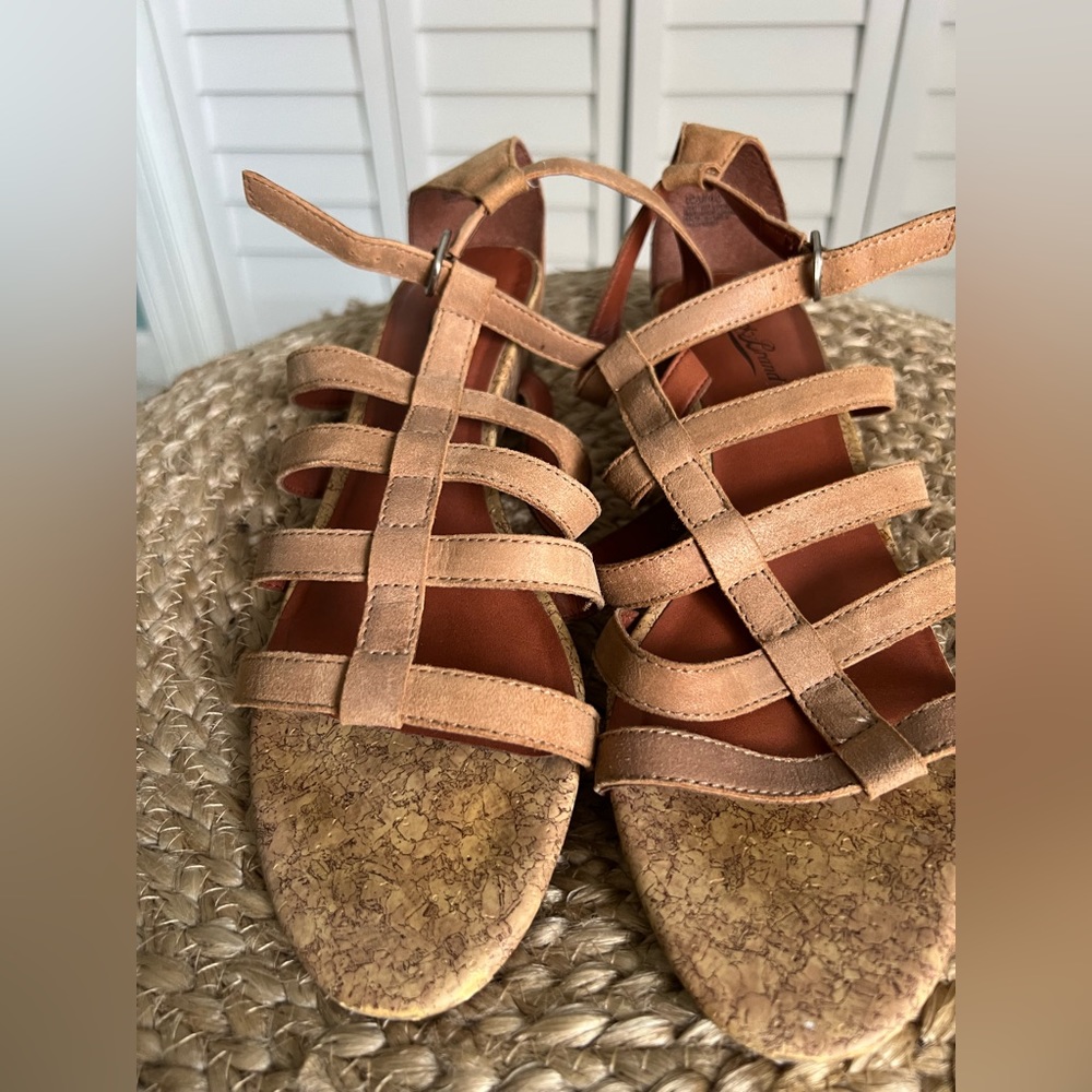 Lucky brand tiny wedge sandals